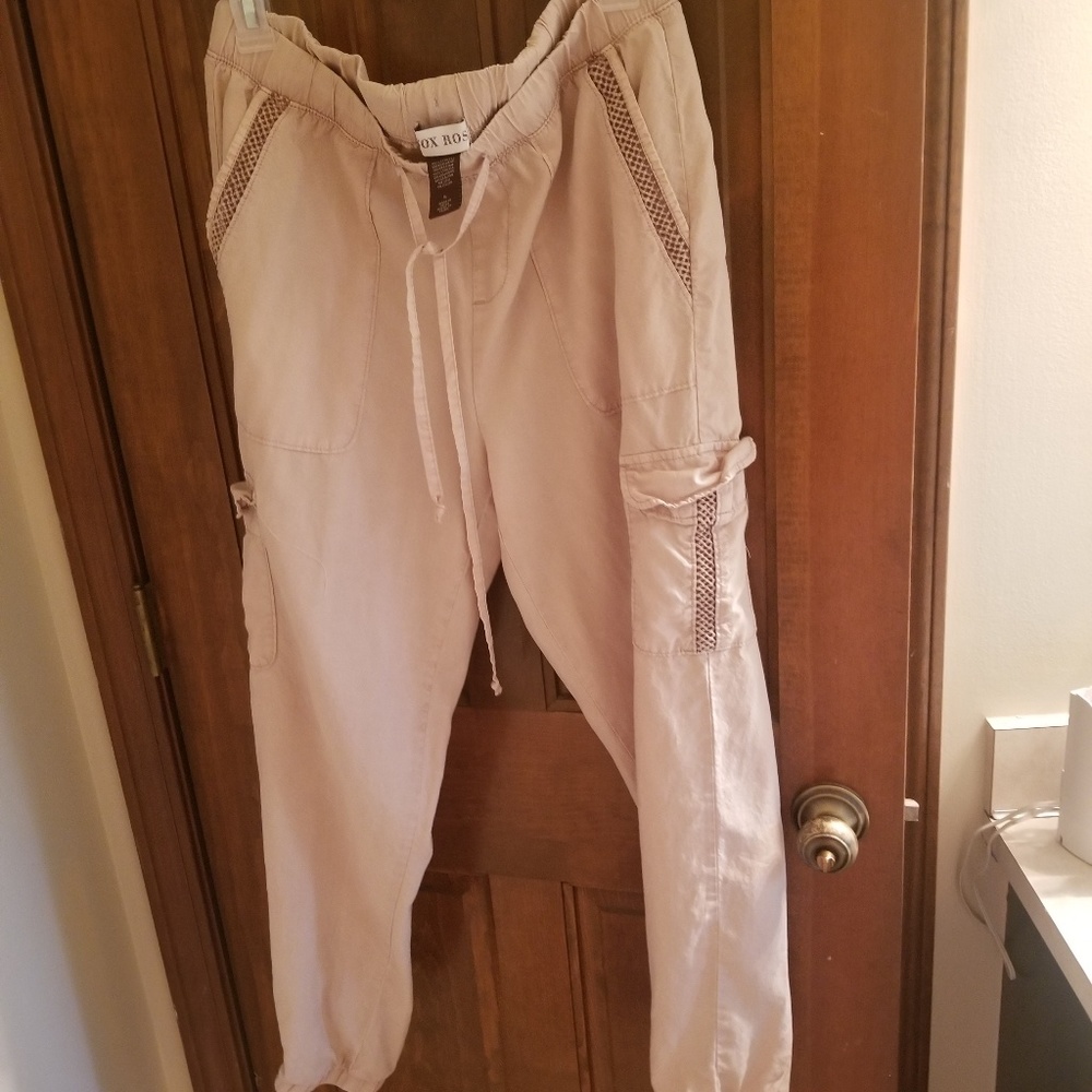 Soft pants elastic at ankles